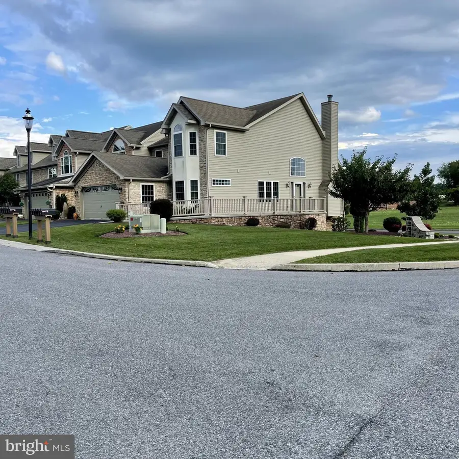 2801 Oakwood Dr, Harrisburg, PA 17110 - #3