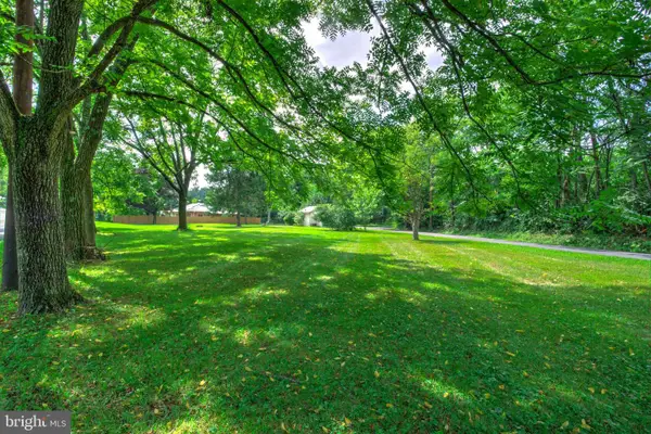 Fox Mill Rd, HARRISBURG, PA 17112