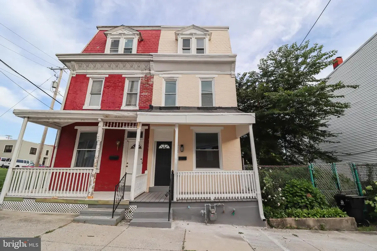 427 Muench St, Harrisburg, PA 17102 - #1