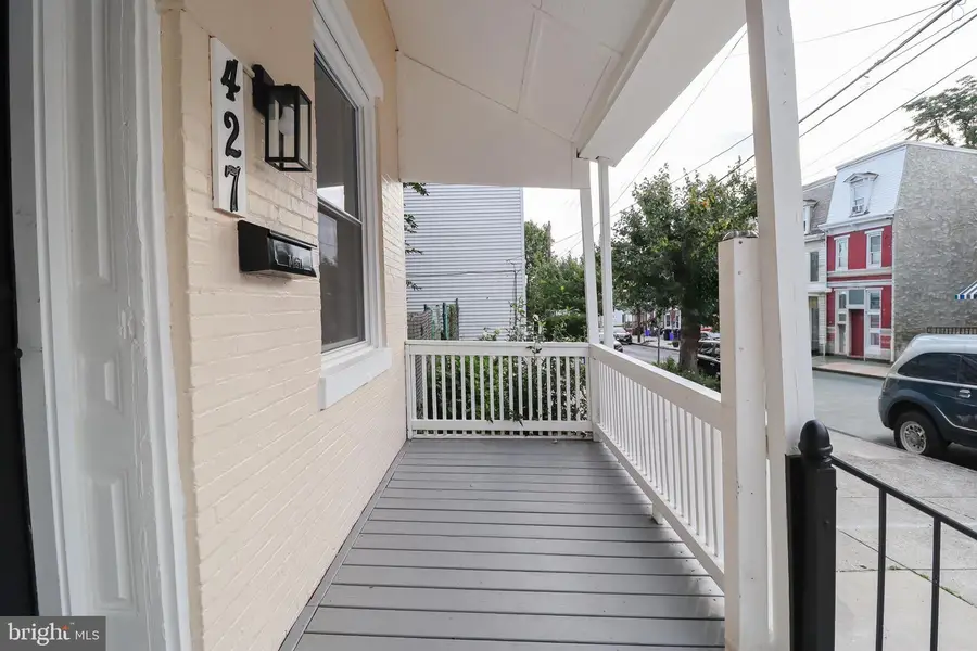 427 Muench St, Harrisburg, PA 17102 - #3