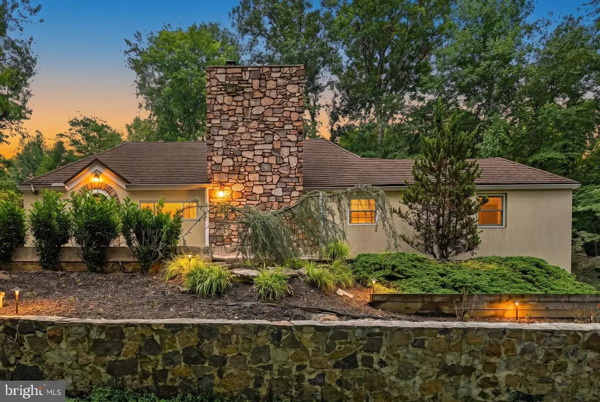 500 Mehaffie Ln, Harrisburg, PA 17112 - #1