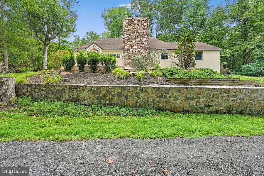 500 Mehaffie Ln, Harrisburg, PA 17112 - #3