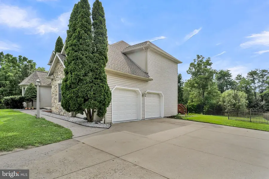 2292 Forest Ln, Harrisburg, PA 17112 - #3