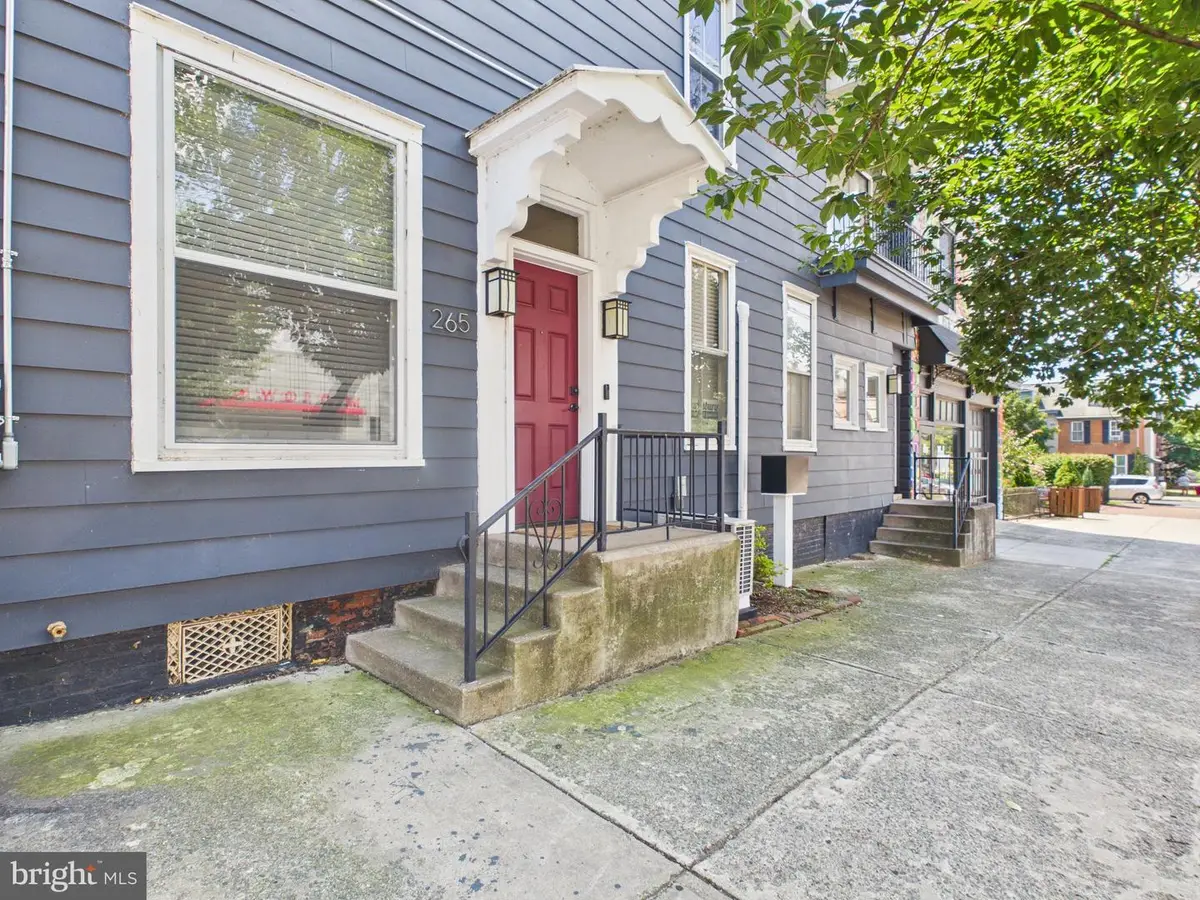 265 Reily St, Harrisburg, PA 17102 - #1