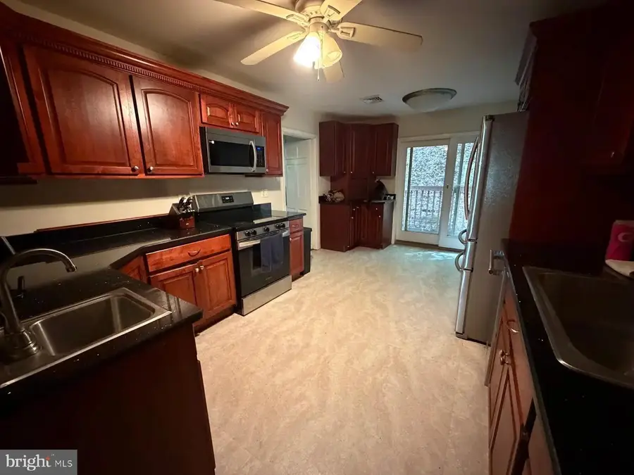 879 Sand Hill Rd, Hershey, PA 17033 - #3