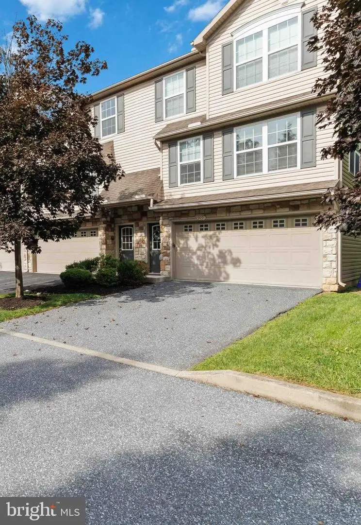 9089 Joyce Ln, Hummelstown, PA 17036 - #3
