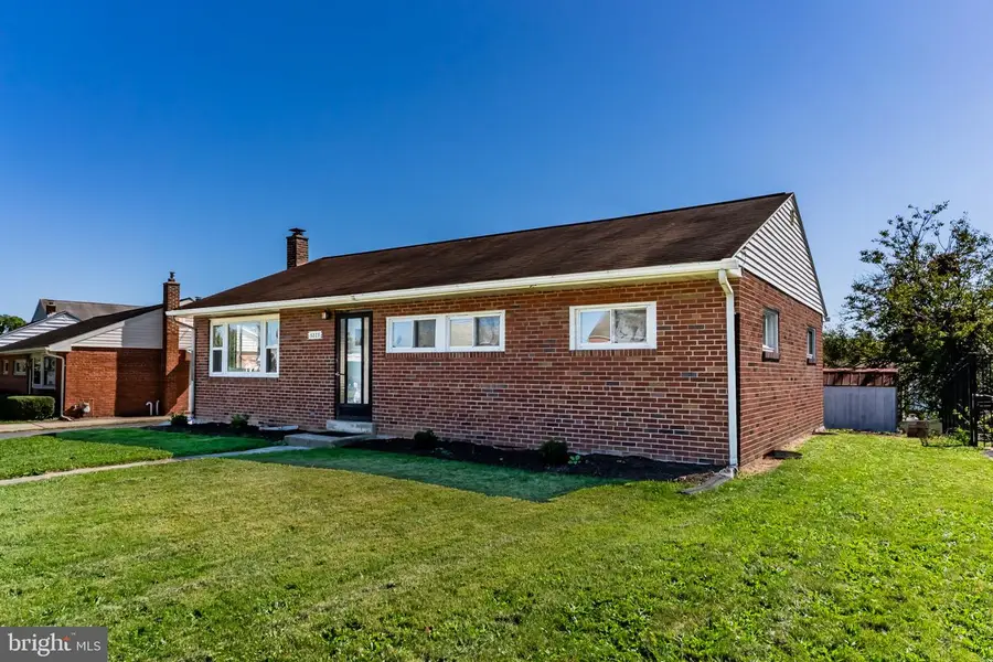 5223 Crestwood Dr, Harrisburg, PA 17109 - #2