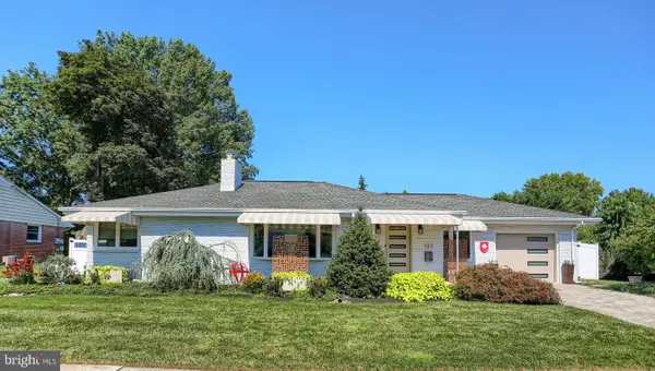 503 Maple Ave, HERSHEY, PA 17033