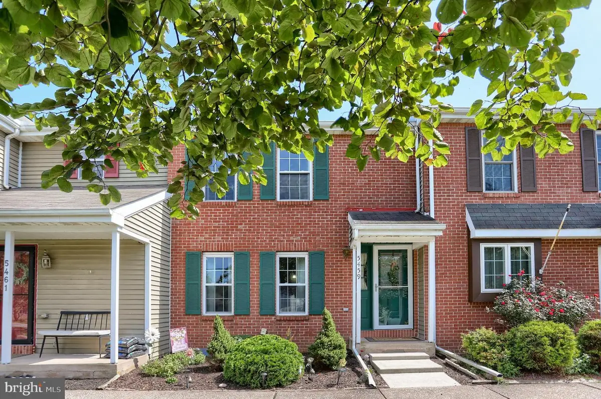 5459 Pond Rd, Harrisburg, PA 17111 - #1