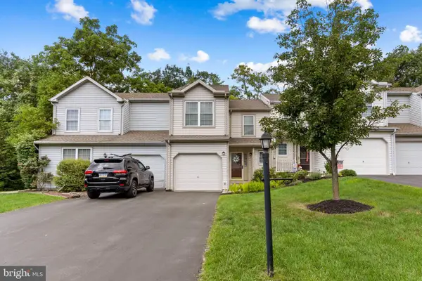 149 Hiddenwood Dr, HARRISBURG, PA 17110