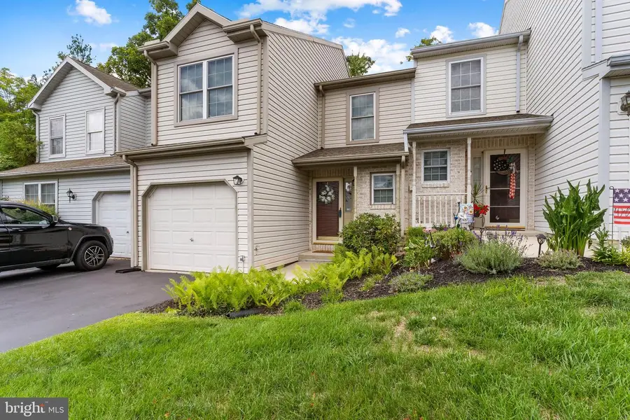 149 Hiddenwood Dr, Harrisburg, PA 17110 - #2