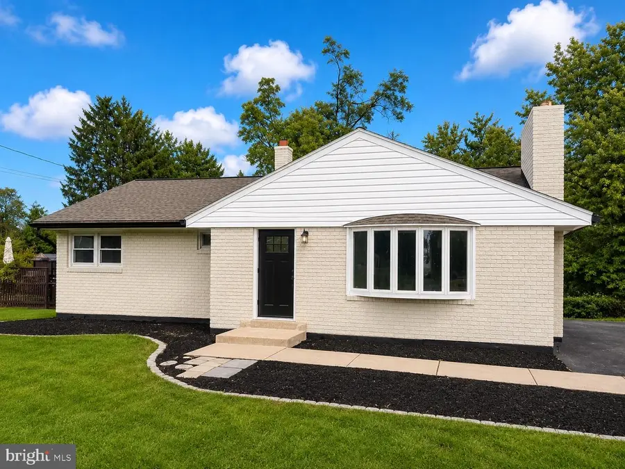 607 Newberry Rd, Middletown, PA 17057 - #2