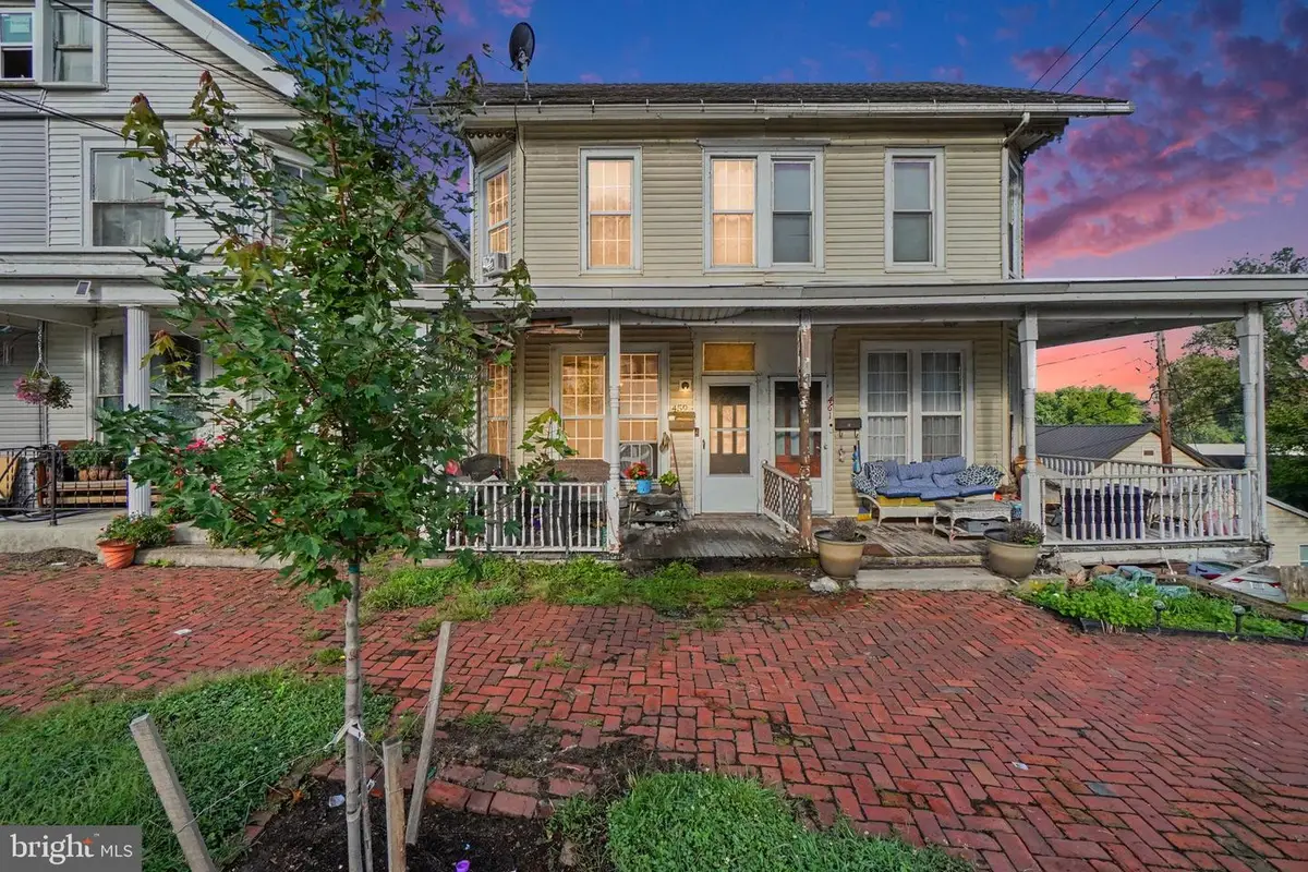 459 Market St, Millersburg, PA 17061 - #1