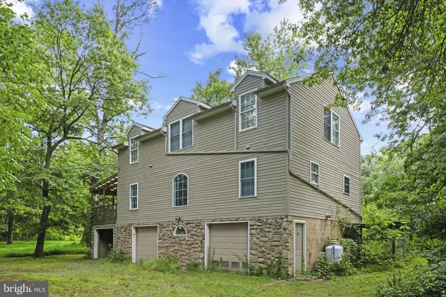 198 Valley Rd, Hummelstown, PA 17036 - #2