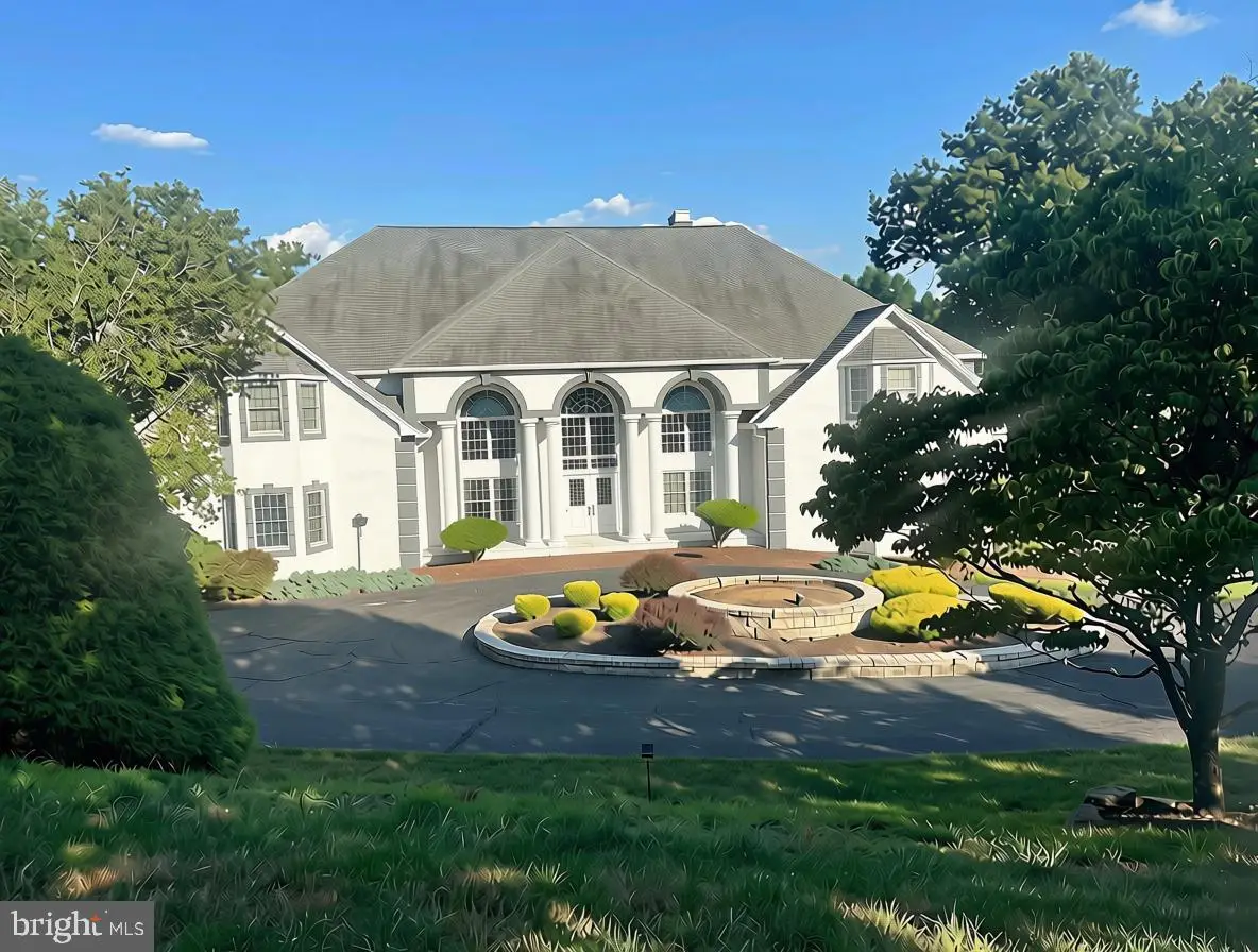 2390 Forest Hills Dr, Harrisburg, PA 17112 - #1