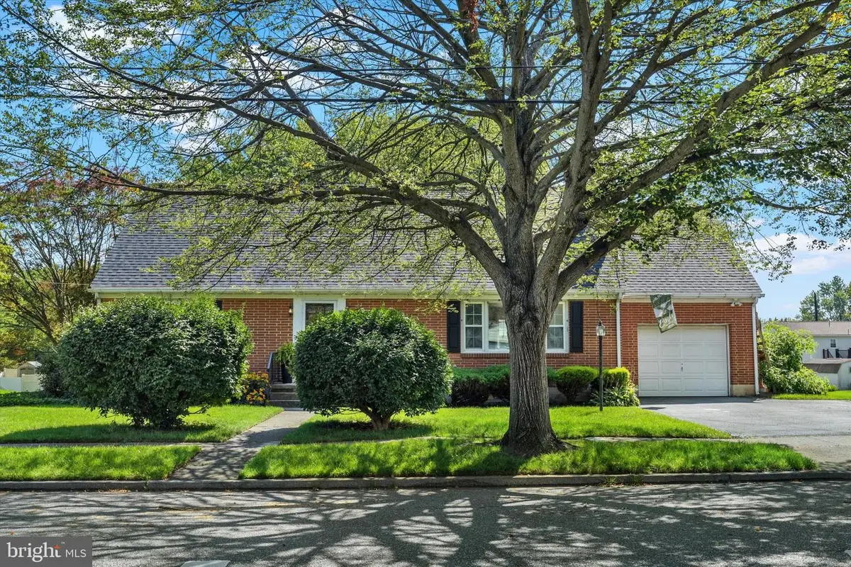 736 Adelia St, Middletown, PA 17057 - #1