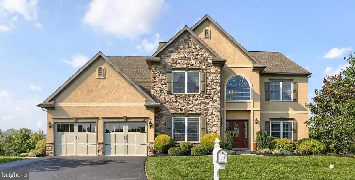 104 Scenic Ridge Dr, Hummelstown, PA 17036 - #1