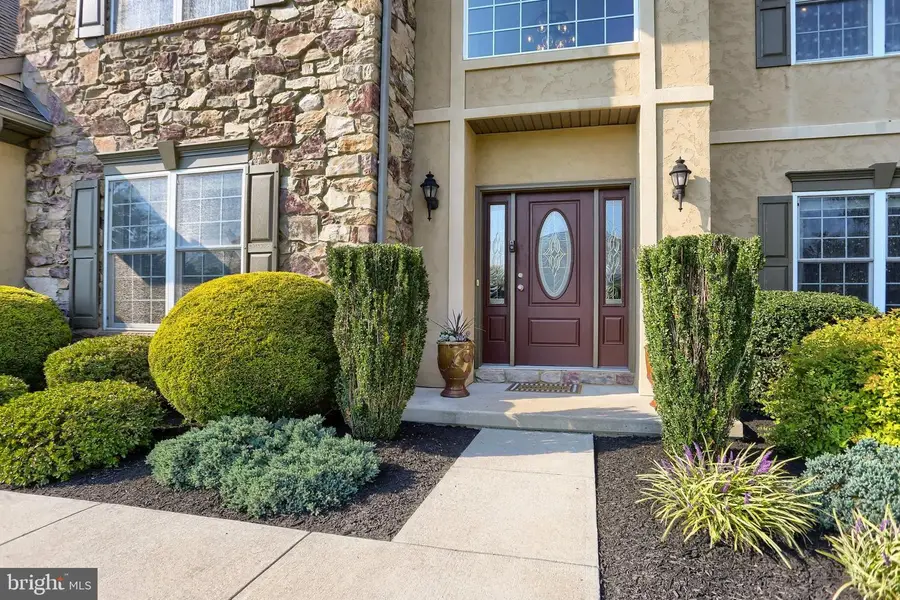 104 Scenic Ridge Dr, Hummelstown, PA 17036 - #2