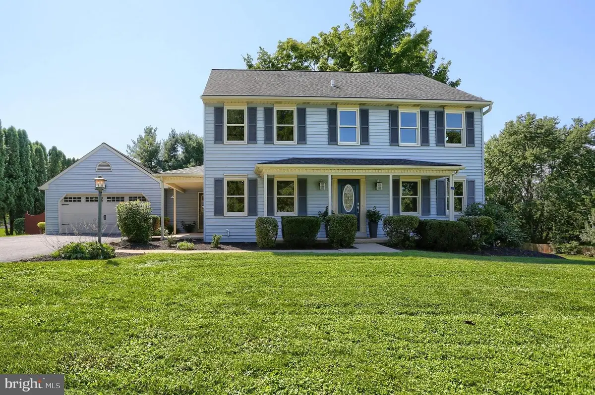 341 Dogwood Dr, Hershey, PA 17033 - #1