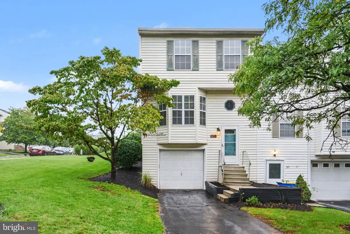 291 Lincoln Ave, Harrisburg, PA 17111 - #1