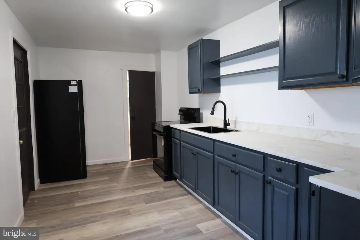 242 N 2nd St, Steelton, PA 17113 - #1