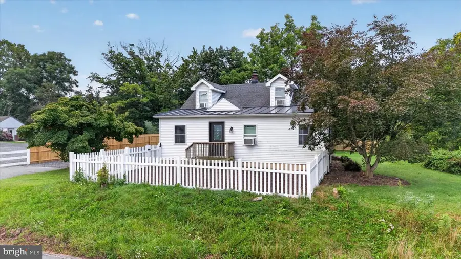 413 Pleasantview Rd, Hummelstown, PA 17036 - #2