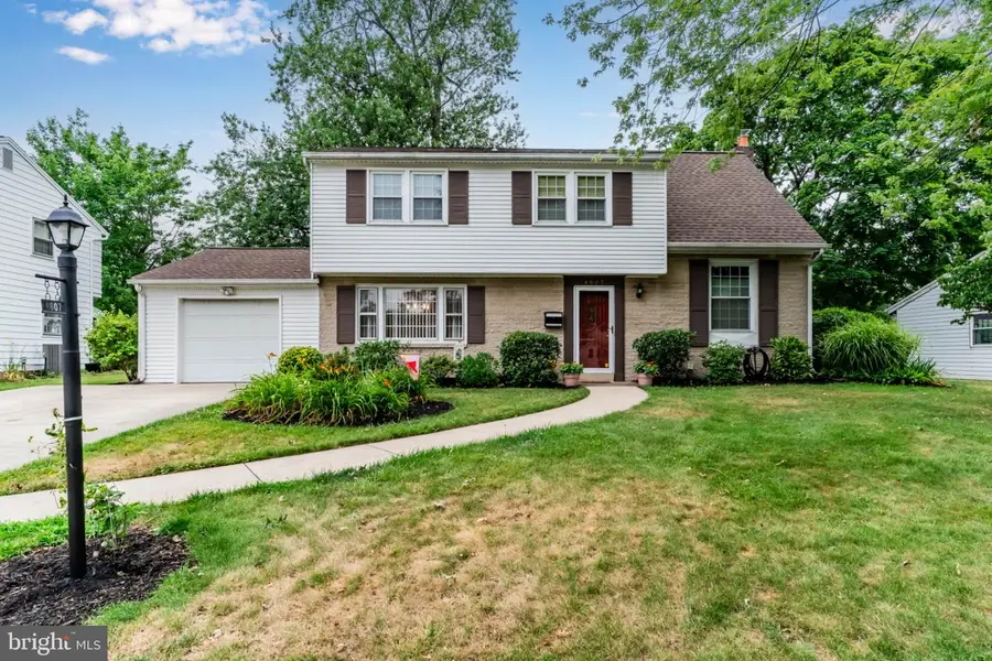 4607 Danbury Rd, Harrisburg, PA 17109 - #2