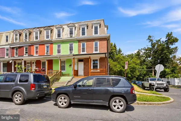 2056 Swatara St, HARRISBURG, PA 17104