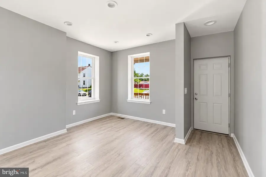 2056 Swatara St, Harrisburg, PA 17104 - #3