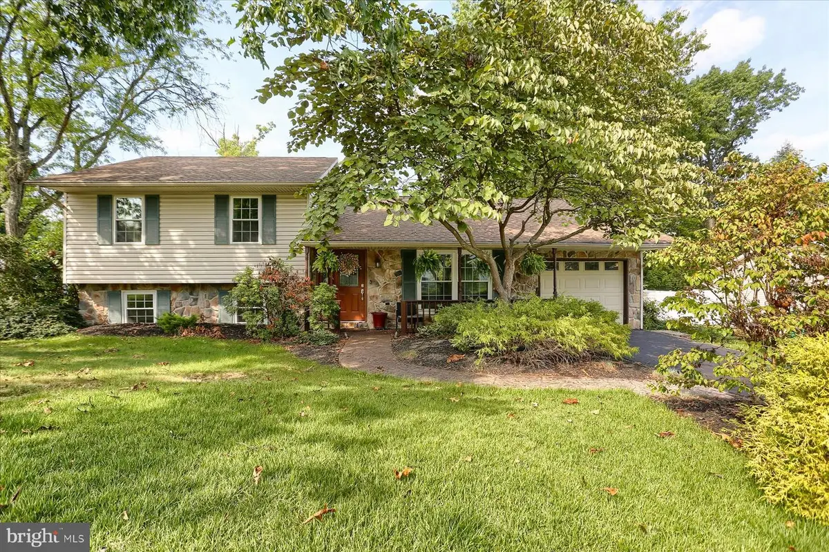 5580 Mercury Rd, Harrisburg, PA 17109 - #1