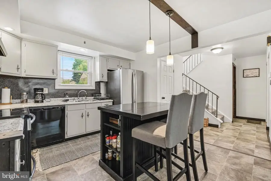 2078 Lexington Ave, Middletown, PA 17057 - #3