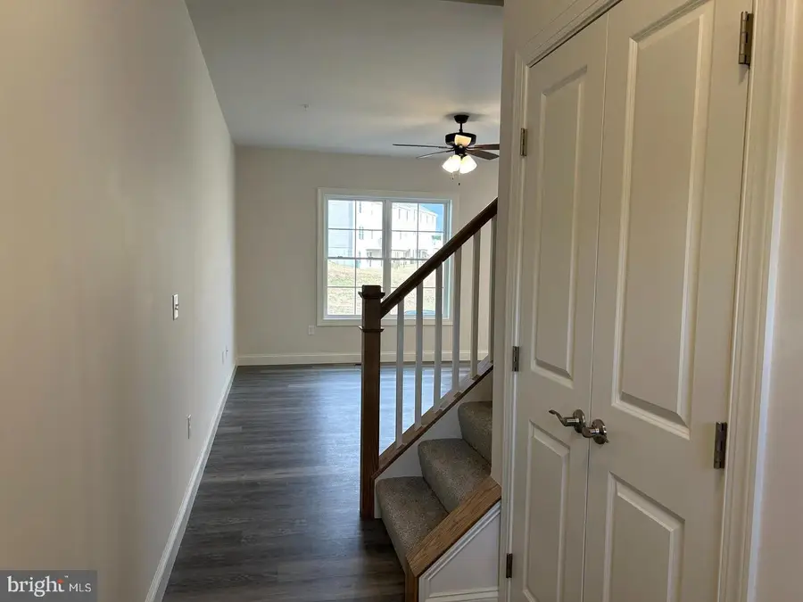141 Magnolia Dr, Middletown, PA 17057 - #3