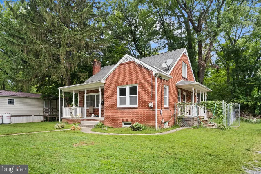 470 Willow St, Highspire, PA 17034 - #3
