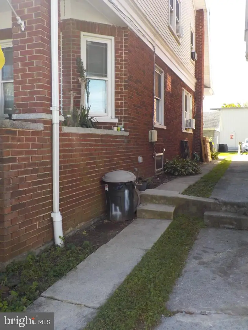 174 E Emaus St, Middletown, PA 17057 - #3