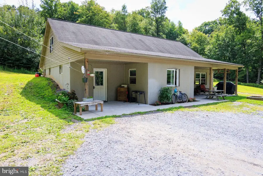 8930 Route 25, Spring Glen, PA 17978 - #3