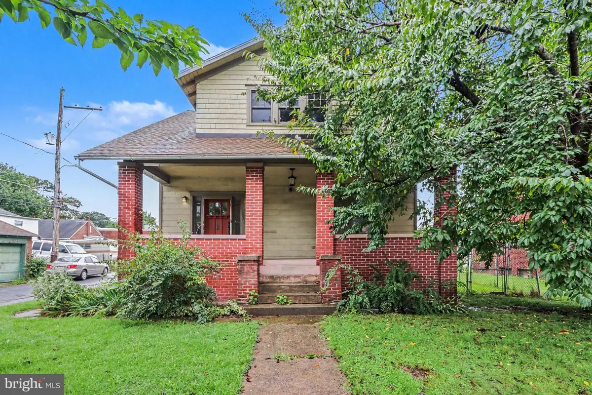 1831 Sycamore St, Harrisburg, PA 17104 - #1