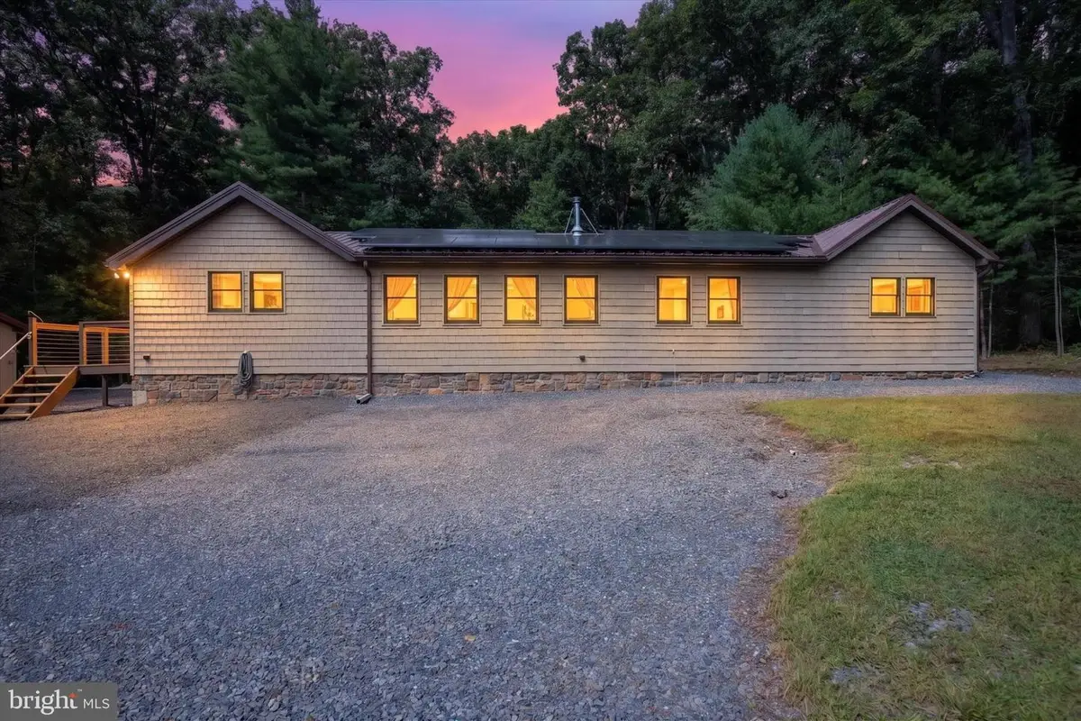 156 Teaberry Ln, Tower City, PA 17980 - #1