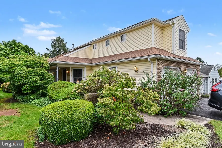 729 N Highlands Dr, Harrisburg, PA 17111 - #2