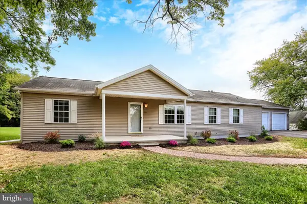 7621 Jonestown Rd, HARRISBURG, PA 17112