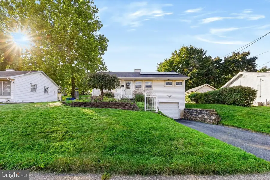4521 Londonderry Rd, Harrisburg, PA 17109 - #2