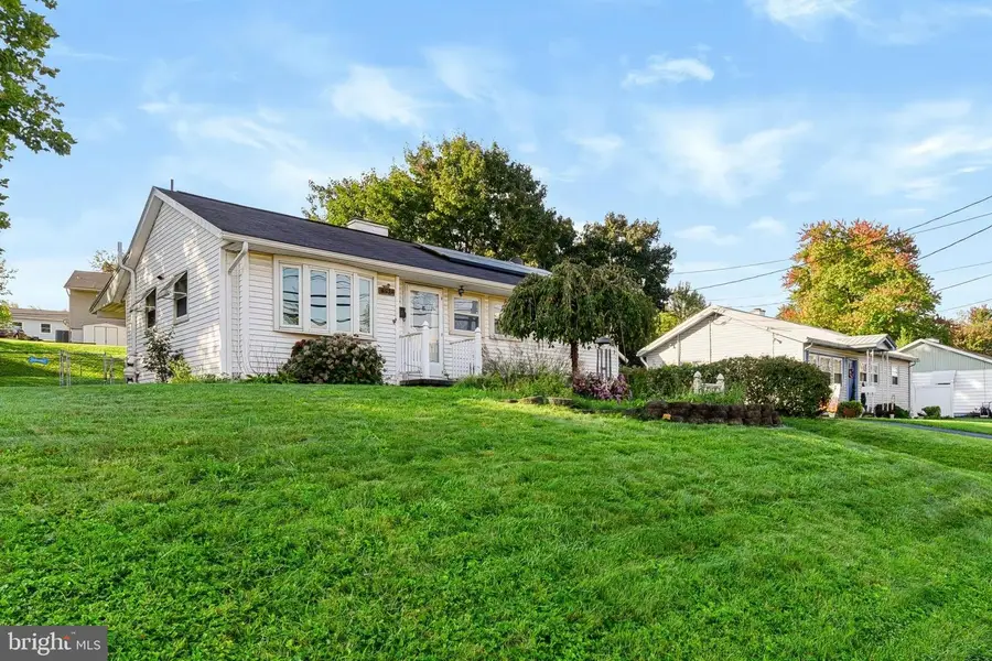 4521 Londonderry Rd, Harrisburg, PA 17109 - #3