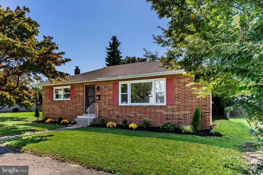 2514 S 3rd St, Steelton, PA 17113 - #3