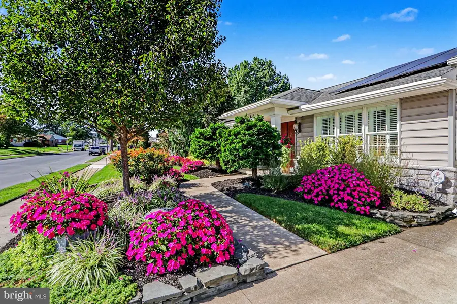 453 Maple Ave, Hershey, PA 17033 - #2