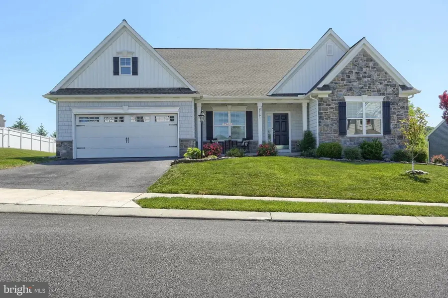 2717 Pin Oak Dr, Harrisburg, PA 17112 - #2