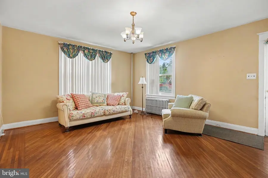 740 S 29th St, Harrisburg, PA 17111 - #3