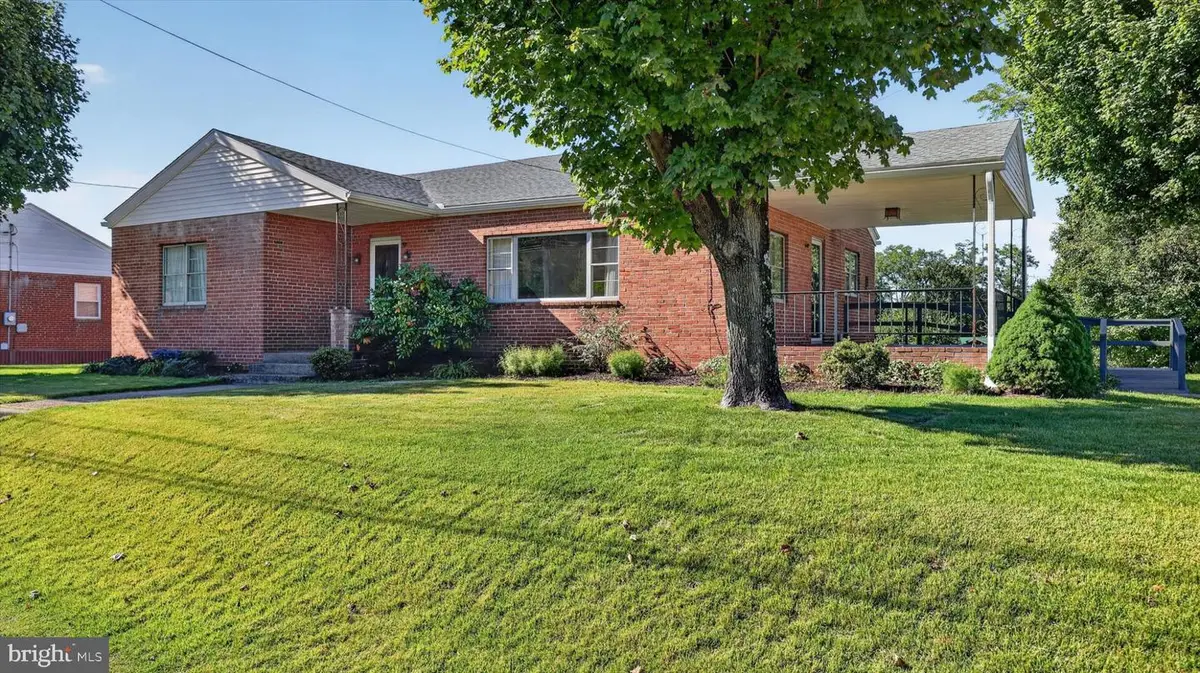 4219 St Rt 209, Elizabethville, PA 17023 - #1