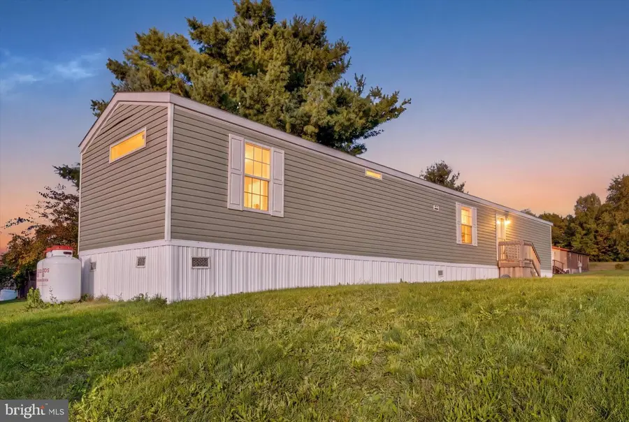 33 Dallas Dr, Grantville, PA 17028 - #2