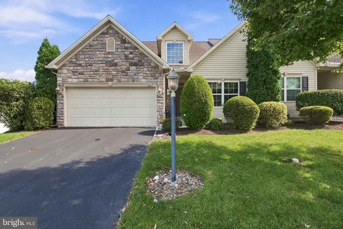 241 Tiverton Ln, Harrisburg, PA 17112 - #1