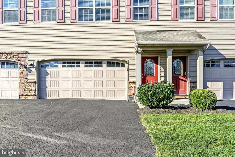 6136 Terry Davis Ct, Harrisburg, PA 17111 - #2
