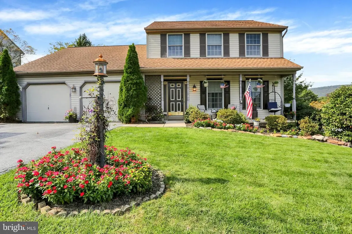 2416 Wicklow Dr, Harrisburg, PA 17112 - #1